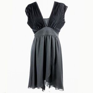 Gabby Skye Black Sleeveless Deep V Neck Velour Detail High-Low LBD Dress 4 NWT